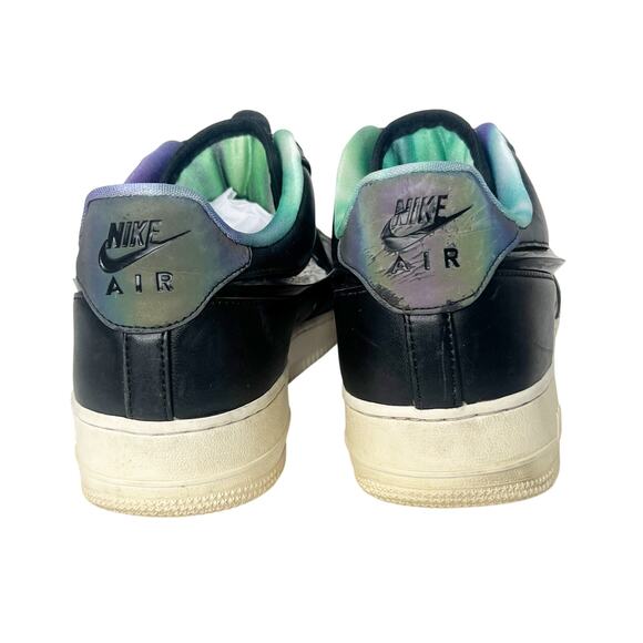 Athletic_Shoes